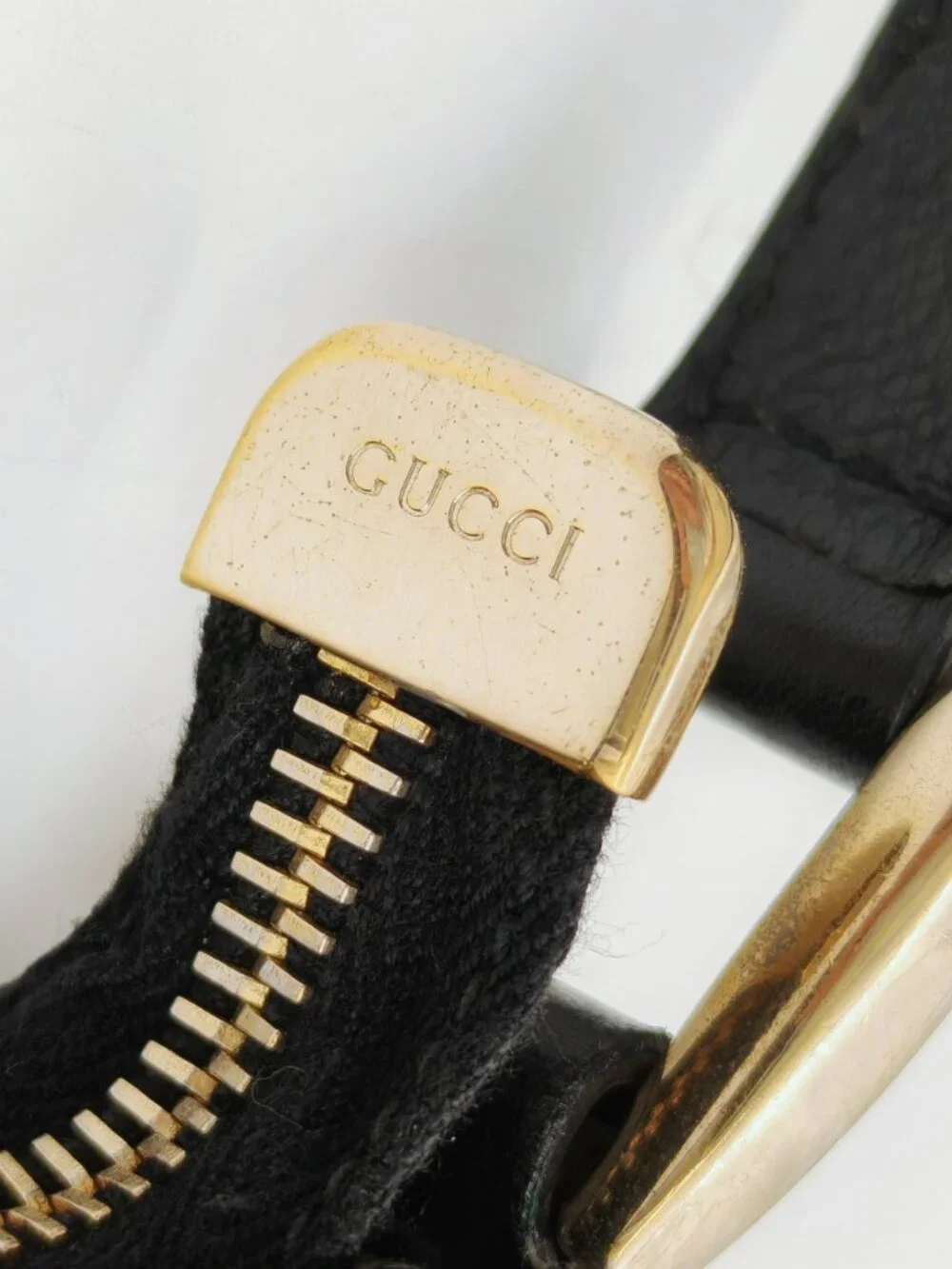 Gucci Black Leather D-Ring Shoulder Crossbody Bag Gold Hardware